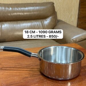 Triply Sausepan With Silicon Handle - 18 cm - 1090 grams - 2.5 Litres